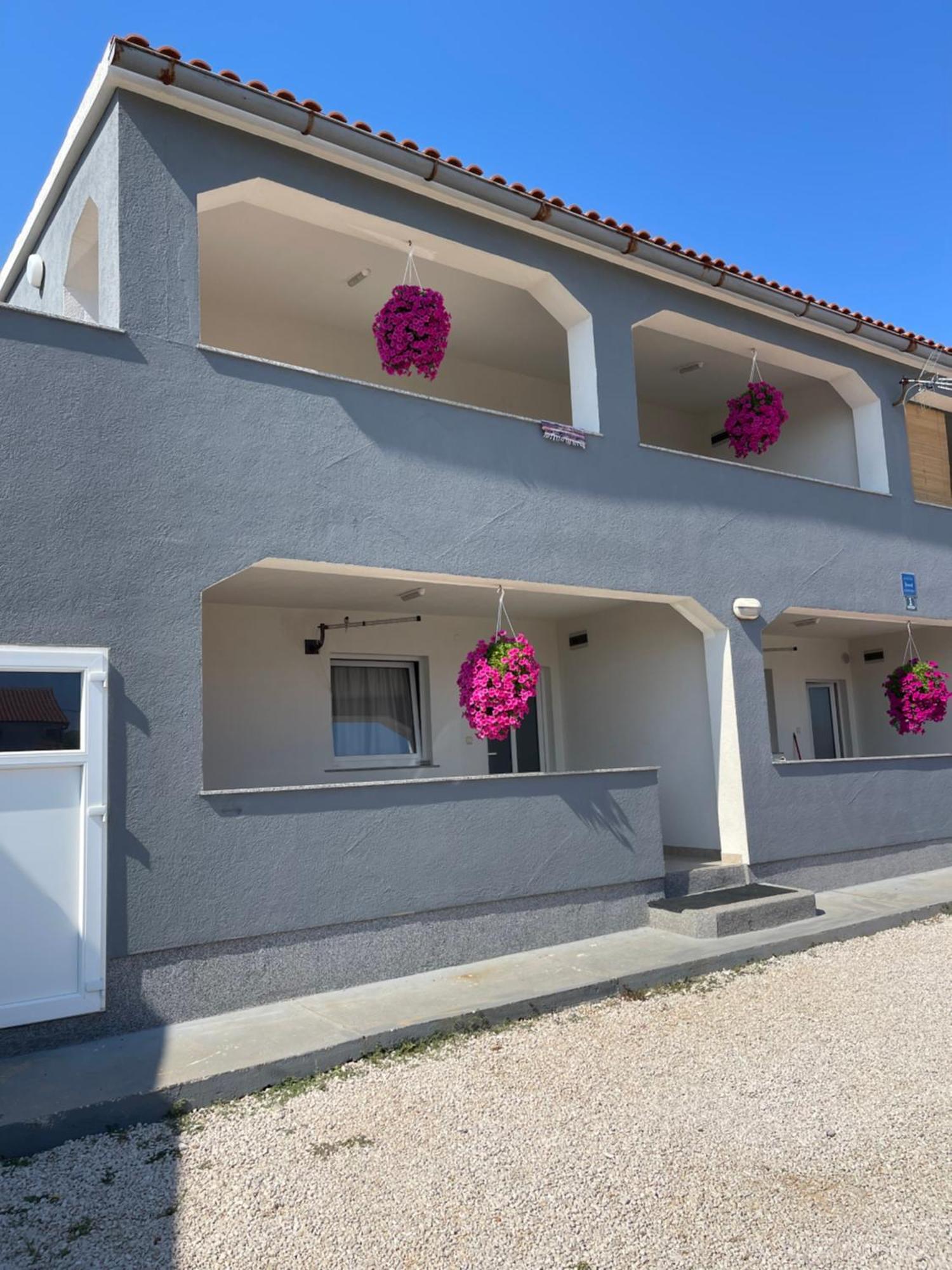 Apartmani Caganic Villa Bledi วีร์ ภายนอก รูปภาพ
